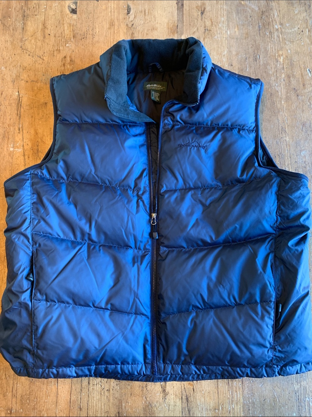 Eddie Bauer 700 Goose Down  Men’s Deep Navy Quilted Insulated Vest